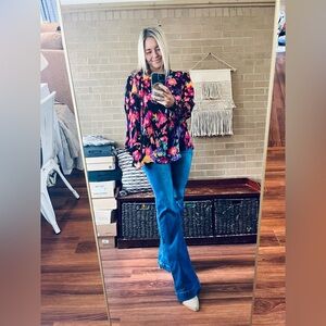 JODIFL Black Multicolor Floral Blouse